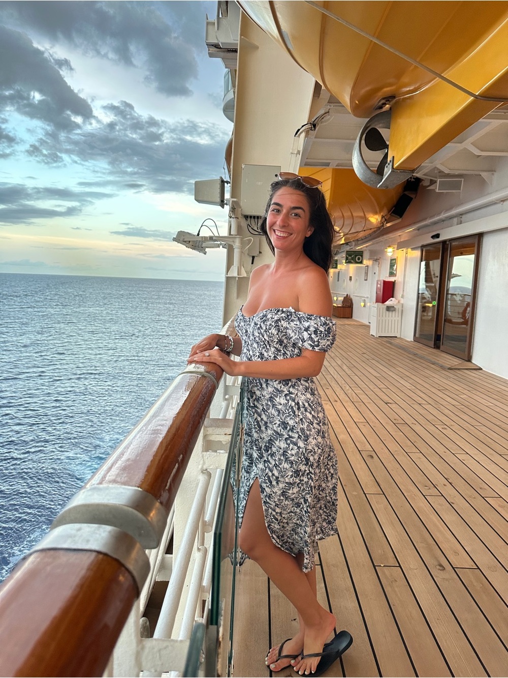 Abercrombie & Fitch Blue White Floral Midi Dress